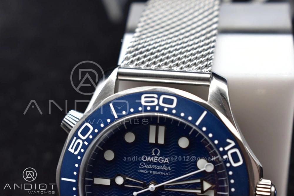Minimalist Seamaster 300M 42mm James Bond 60th anniversary VSF Best Edition on Mesh Bracelet A 57