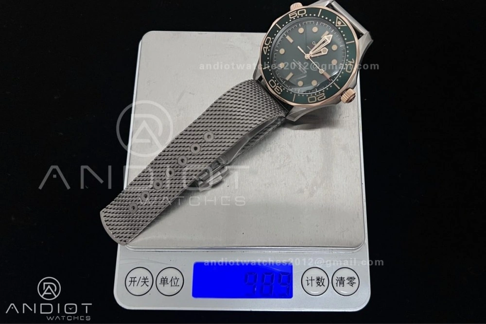 Seamaster 300M Diver Rose Gold VSF 1:1 Best Edition Green Dial on Mesh Bracelet A Thermal 64