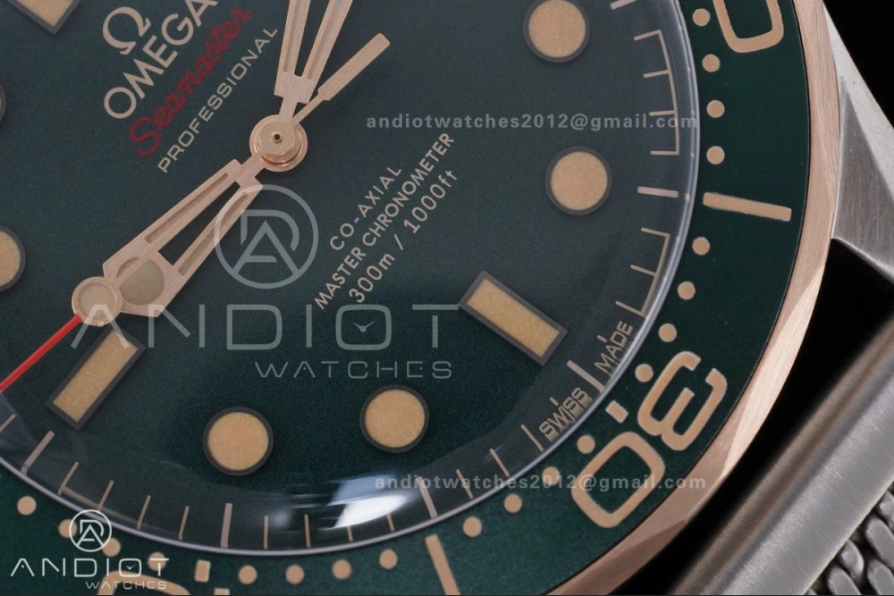 Seamaster 300M Diver Rose Gold VSF 1:1 Best Edition Green Dial on Mesh Bracelet A Thermal 64