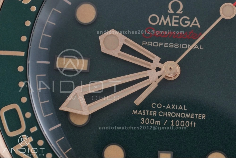 Seamaster 300M Diver Rose Gold VSF 1:1 Best Edition Green Dial on Mesh Bracelet A Thermal 64