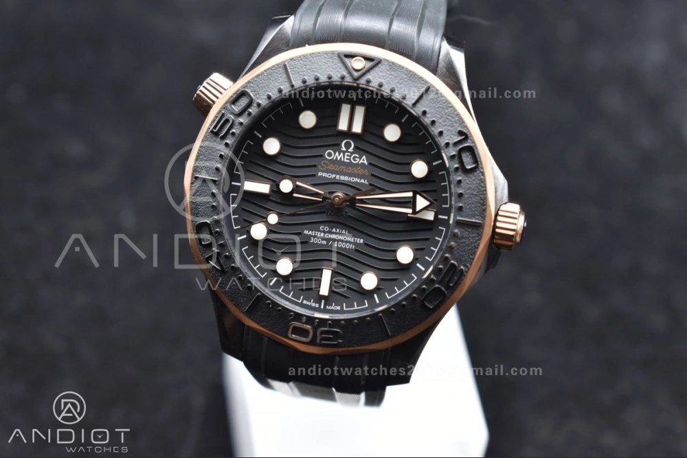 Effortless Seamaster 300m 43.5mm Black Ceramic VSF 1:1 Best Edition Black Dial RG Bezel on Black Rubber Strap A 61