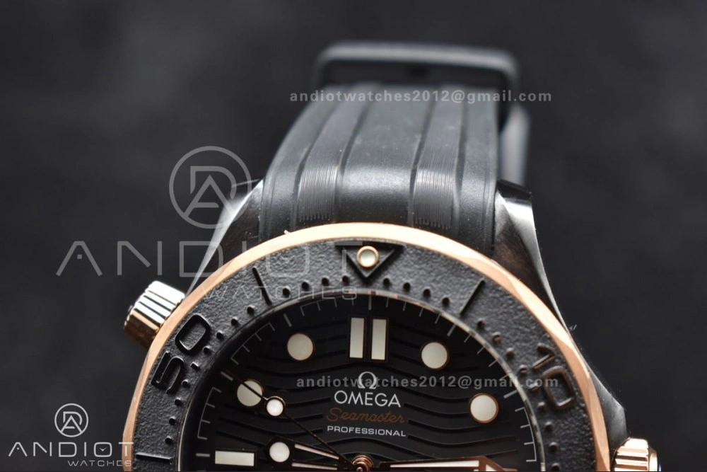 Neat Seamaster 300m 43.5mm Black Ceramic VSF 1:1 Best Edition Black Dial RG Bezel on Black Rubber Strap A 1070