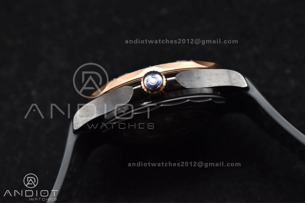 Neat Seamaster 300m 43.5mm Black Ceramic VSF 1:1 Best Edition Black Dial RG Bezel on Black Rubber Strap A 1070