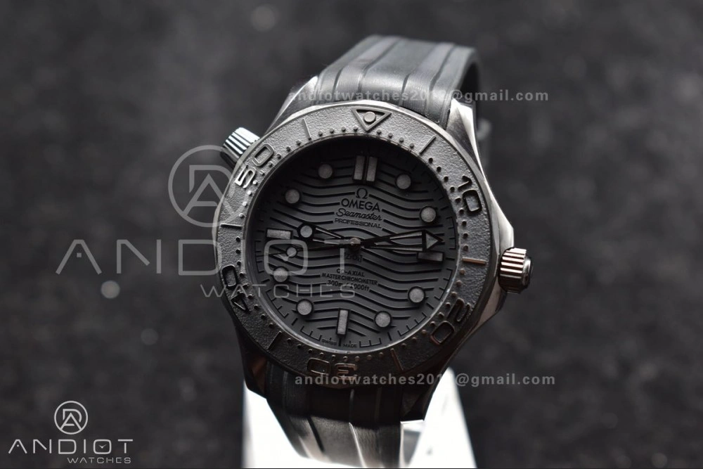 Effortless Seamaster 300m 43.5mm Black Ceramic VSF 1:1 Best Edition Black Dial on Black Rubber Strap A 58