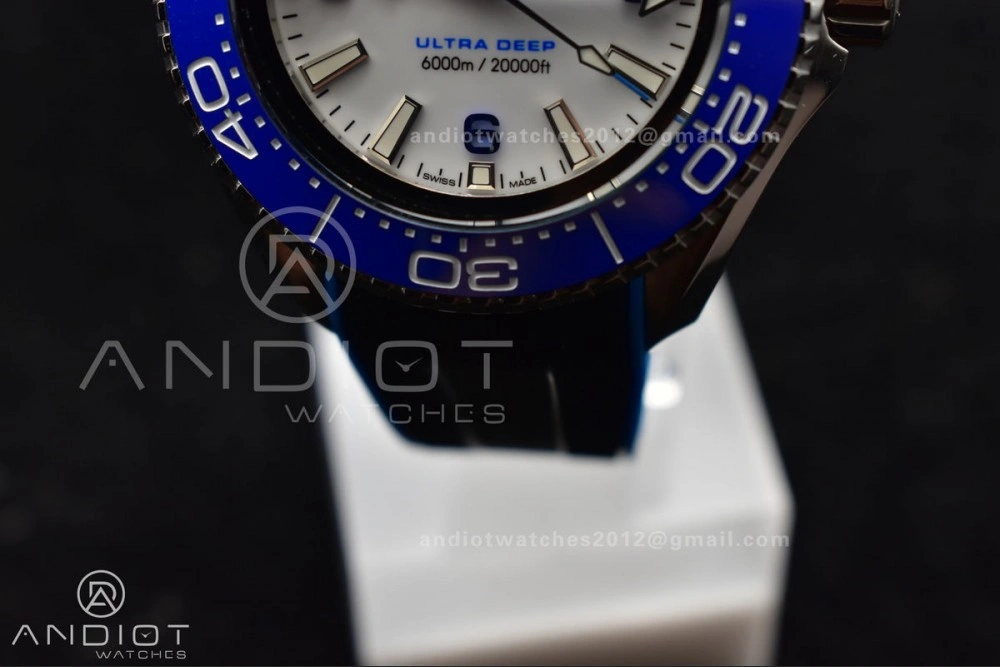 Seamaster 6000M Ultra Deep SS TF 1:1 Best Edition White Dial Blue Ceramic Bezel on Black Rubber Strap A Versatile 1078