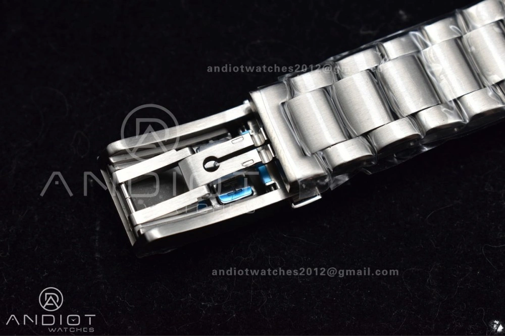 Seamaster 6000M Ultra Deep SS TF 1:1 Best Edition White Dial Blue Ceramic Bezel on SS Bracelet A NewStyle 1077