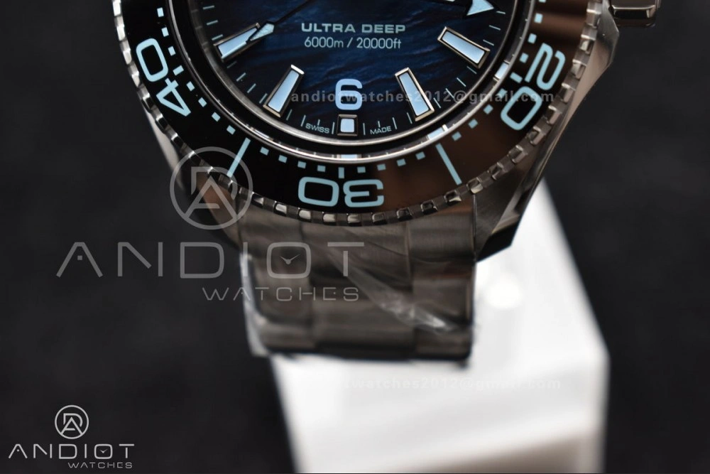 Seamaster 6000M Ultra Deep SS VSF 1:1 Best Edition Summer Blue Dial on SS Bracelet A8912 Super Clone Tailored 1080