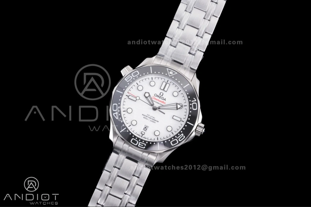 Seamaster Diver 300M Black Ceramic Bezel V4 VSF 1:1 Best Edition White Dial On SS Bracelet Super Clone Asian Neat 81