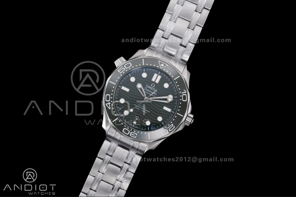 Seamaster Diver 300M Green Ceramic Bezel V4 VSF 1:1 Best Edition Green Dial On SS Bracelet Super Clone Asian ZipUp 71