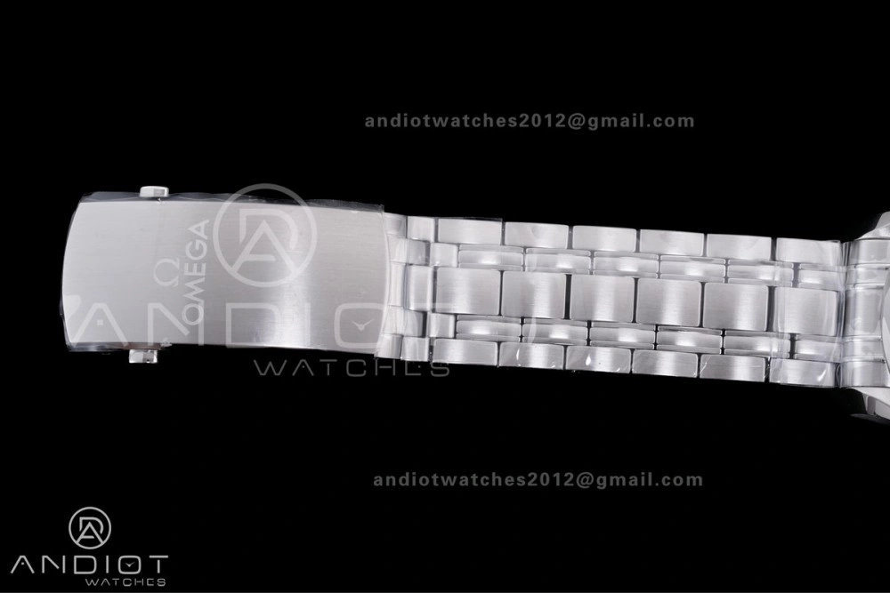 Seamaster Diver 300M Green Ceramic Bezel V4 VSF 1:1 Best Edition Green Dial On SS Bracelet Super Clone Asian ZipUp 71