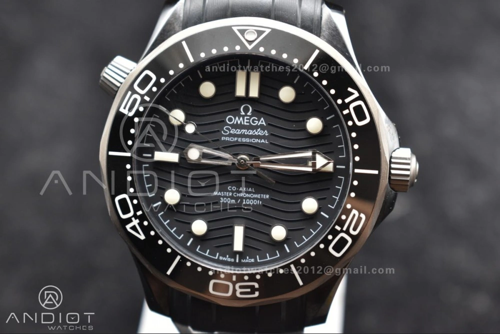 GoAnywhere Seamaster Diver 300M PVD VSF Best Edition Black Dial on Black Rubber Strap A 1081