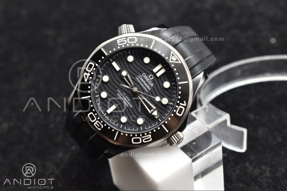 GoAnywhere Seamaster Diver 300M PVD VSF Best Edition Black Dial on Black Rubber Strap A 1081