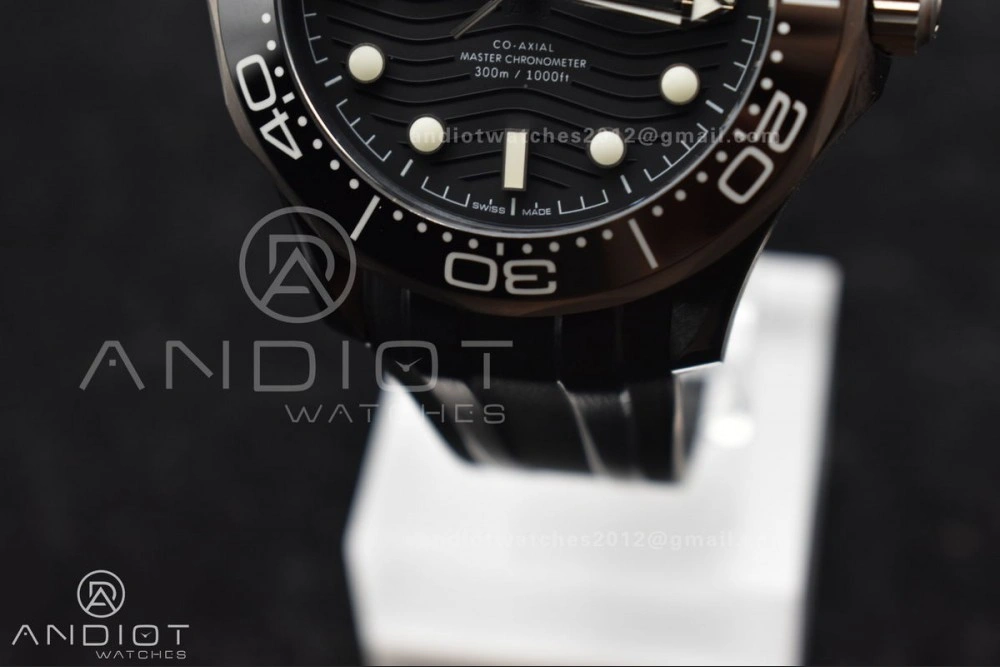 GoAnywhere Seamaster Diver 300M PVD VSF Best Edition Black Dial on Black Rubber Strap A 1081