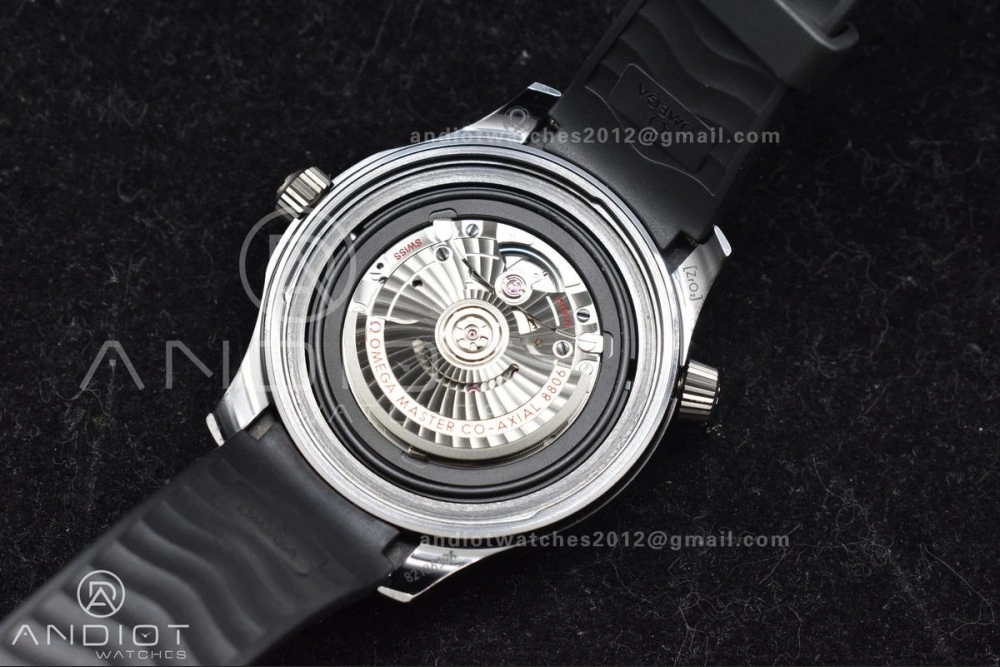 GoAnywhere Seamaster Diver 300M PVD VSF Best Edition Black Dial on Black Rubber Strap A 1081