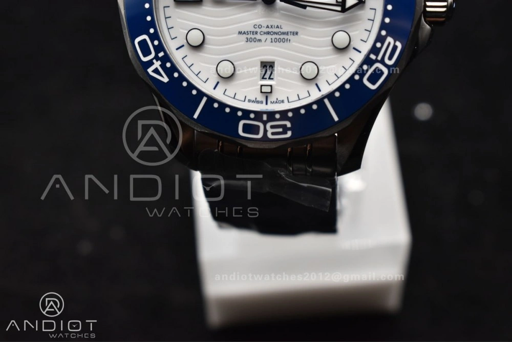 Seamaster Diver 300M SS Blue Ceramic Bezel VSF 1:1 Best Edition White Dial on SS Bracelet A StreetReady 1079