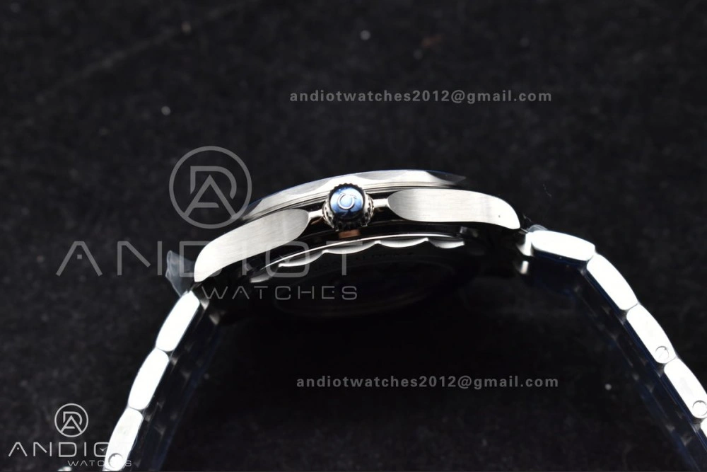 Seamaster Diver 300M SS Blue Ceramic Bezel VSF 1:1 Best Edition White Dial on SS Bracelet A StreetReady 1079