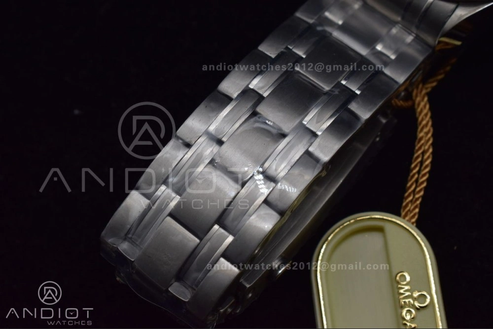 ModernLook Seamaster Diver 300M VSF 1:1 Best Edition Black Ceramic Black Dial On SS Bracelet A 1082