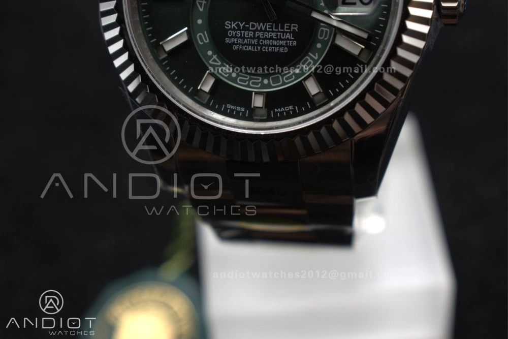 Upgraded Sky-Dweller 326934 904L SS ZF 1:1 Best Edition Green Dial on SS Bracelet A 1090