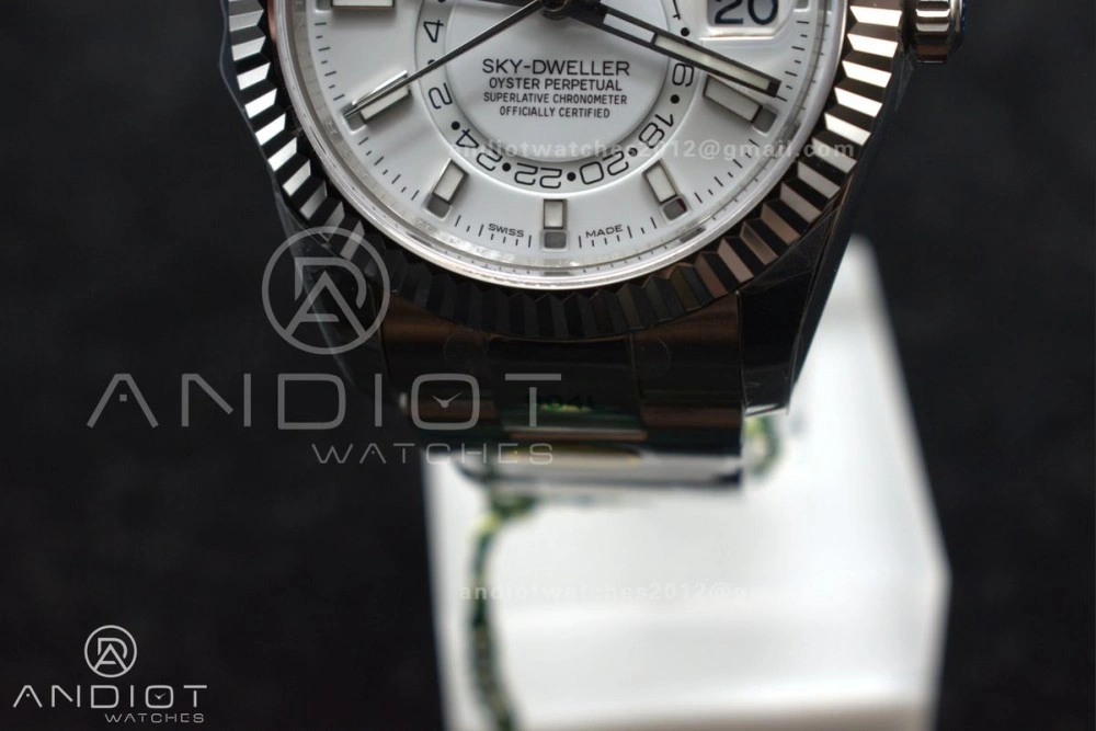 Sky-Dweller 326934 904L SS ZF 1:1 Best Edition White Dial on SS Bracelet A Sleek 1089