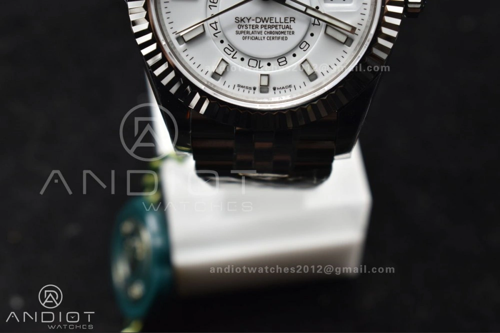 GoAnywhere Sky-Dweller 326934 904L SS ZF 1:1 Best Edition White Dial on SS Jubilee Bracelet A 1092