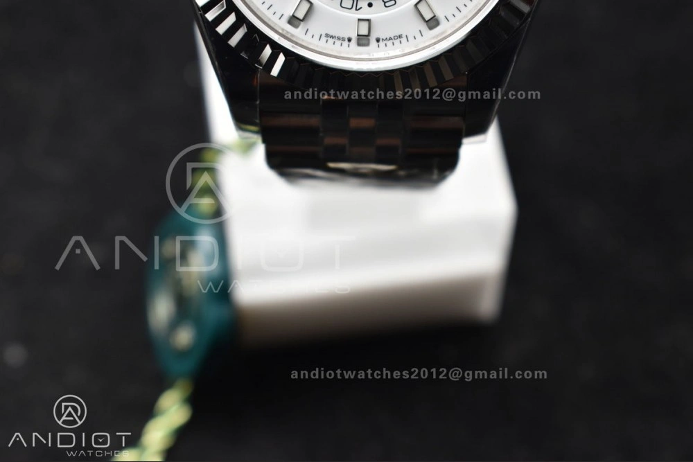 GoAnywhere Sky-Dweller 326934 904L SS ZF 1:1 Best Edition White Dial on SS Jubilee Bracelet A 1092