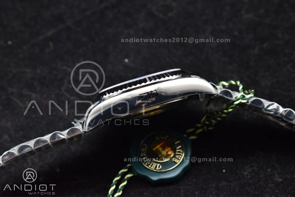 GoAnywhere Sky-Dweller 326934 904L SS ZF 1:1 Best Edition White Dial on SS Jubilee Bracelet A 1092