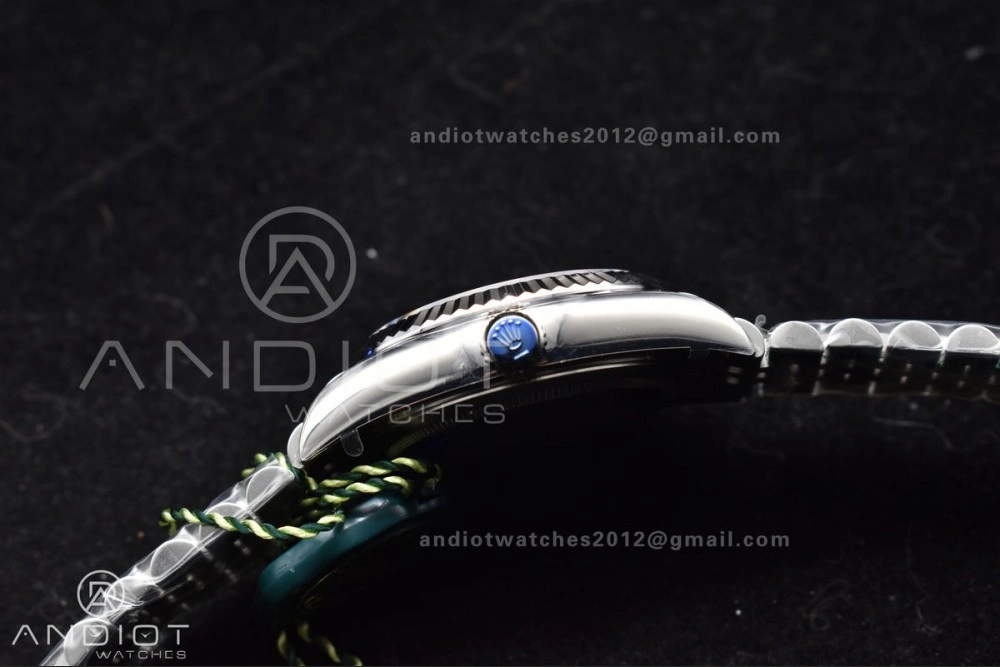 GoAnywhere Sky-Dweller 326934 904L SS ZF 1:1 Best Edition White Dial on SS Jubilee Bracelet A 1092