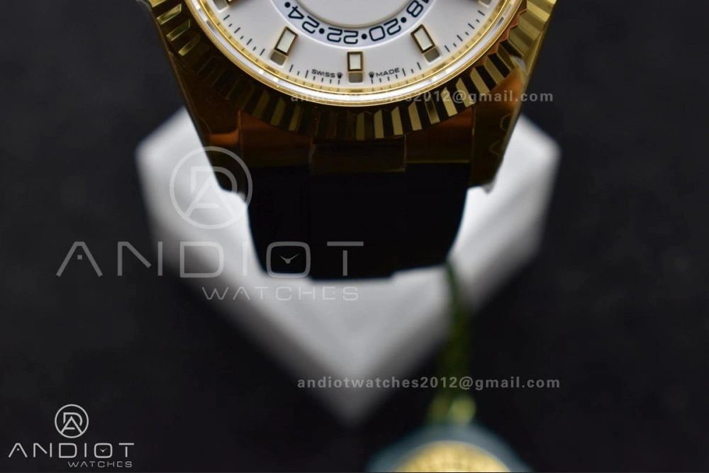 Functional Sky-Dweller 336238 YG ZF 1:1 Best Edition White Dial on Oysterflex Strap A23J (Gain Weight) 1100