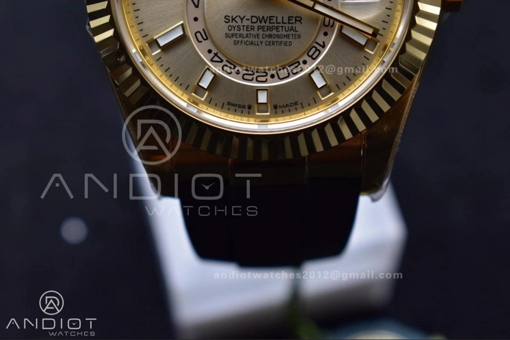 Sky-Dweller 336238 YG ZF 1:1 Best Edition YG Dial on Oysterflex Strap A23J (Gain Weight) Modern 1099