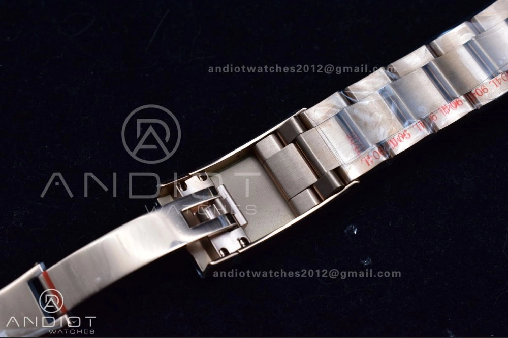 Sleek Skydweller RG Noob Best Edition Brown Dial on RG Bracelet A23J 1103