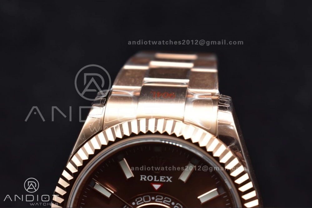 Sleek Skydweller RG Noob Best Edition Brown Dial on RG Bracelet A23J 1103