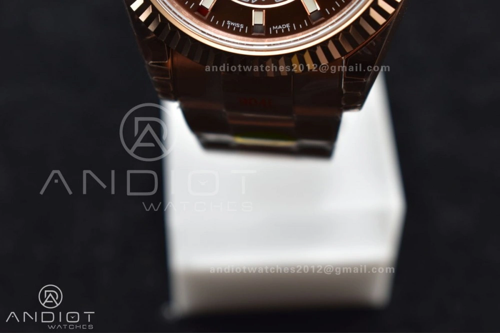 Sleek Skydweller RG Noob Best Edition Brown Dial on RG Bracelet A23J 1103