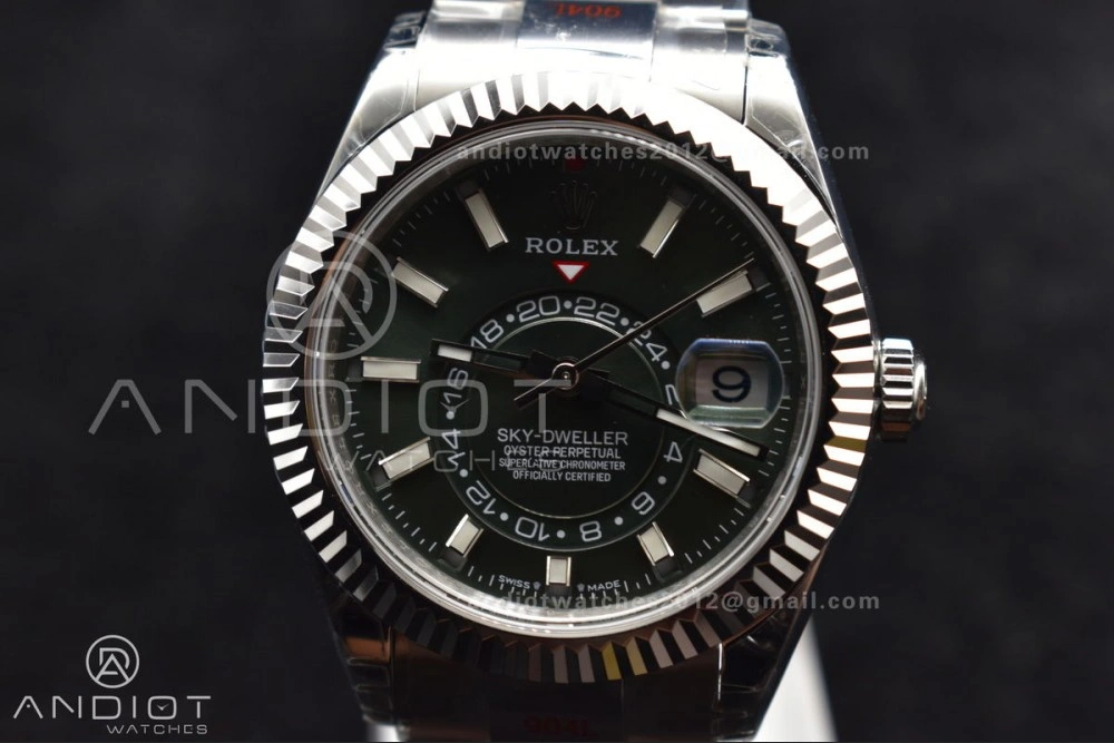 Attractive Skydweller SS Noob Best Edition Green Dial on SS Oyster Bracelet A23J 1109
