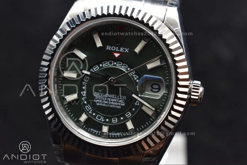 Attractive Skydweller SS Noob Best Edition Green Dial on SS Oyster Bracelet A23J 1109