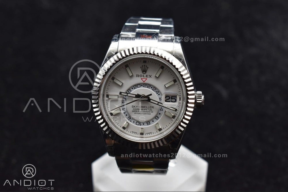 Effortless Skydweller SS Noob Best Edition White Dial on SS Oyster Bracelet A23J 1114