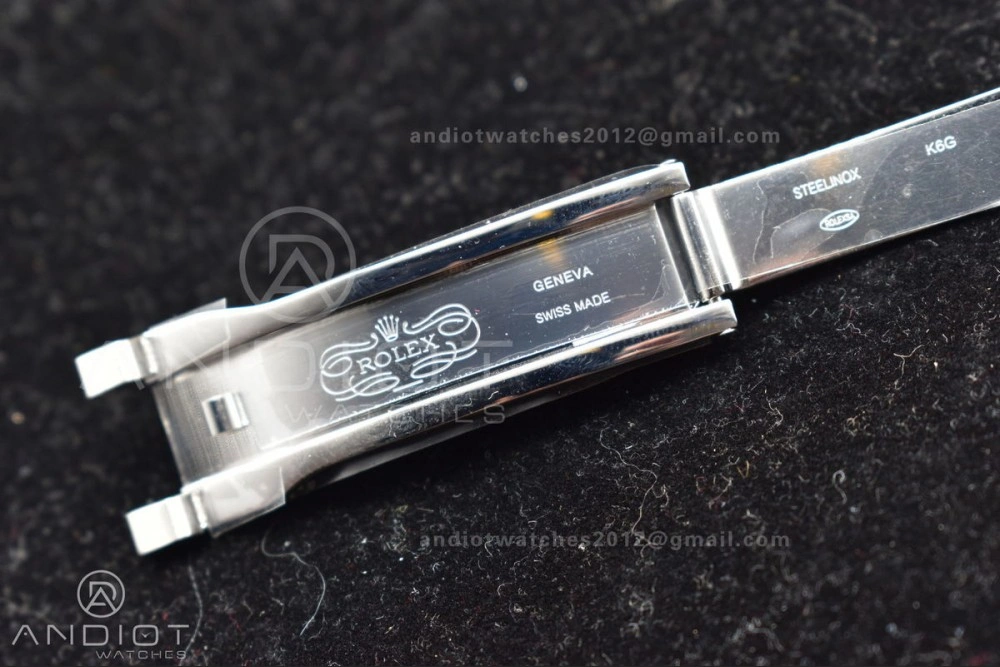 Snug Skydweller SS TWF Best Edition Black Dial on SS Bracelet A23J 1112
