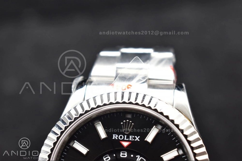 Snug Skydweller SS TWF Best Edition Black Dial on SS Bracelet A23J 1112