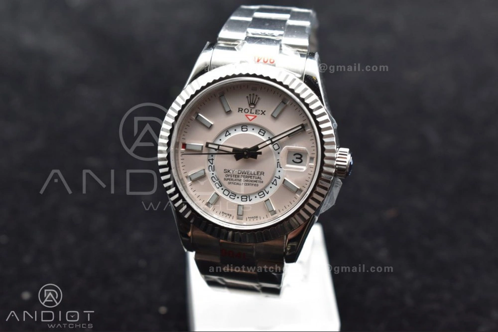 MoistureWicking Skydweller SS TWF Best Edition White Dial on SS Bracelet 1123