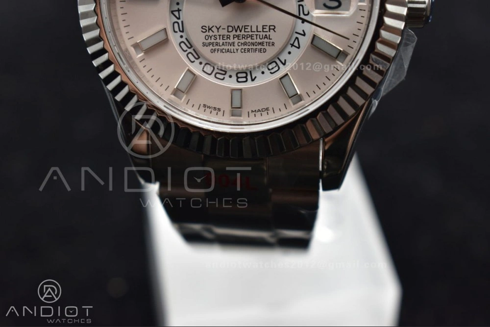 MoistureWicking Skydweller SS TWF Best Edition White Dial on SS Bracelet 1123