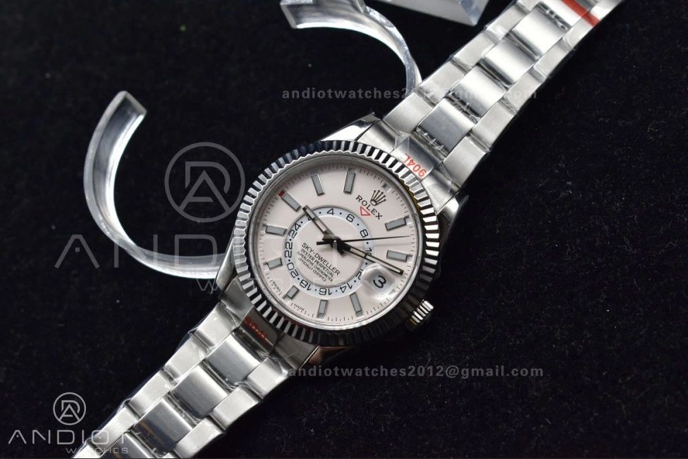 MoistureWicking Skydweller SS TWF Best Edition White Dial on SS Bracelet 1123