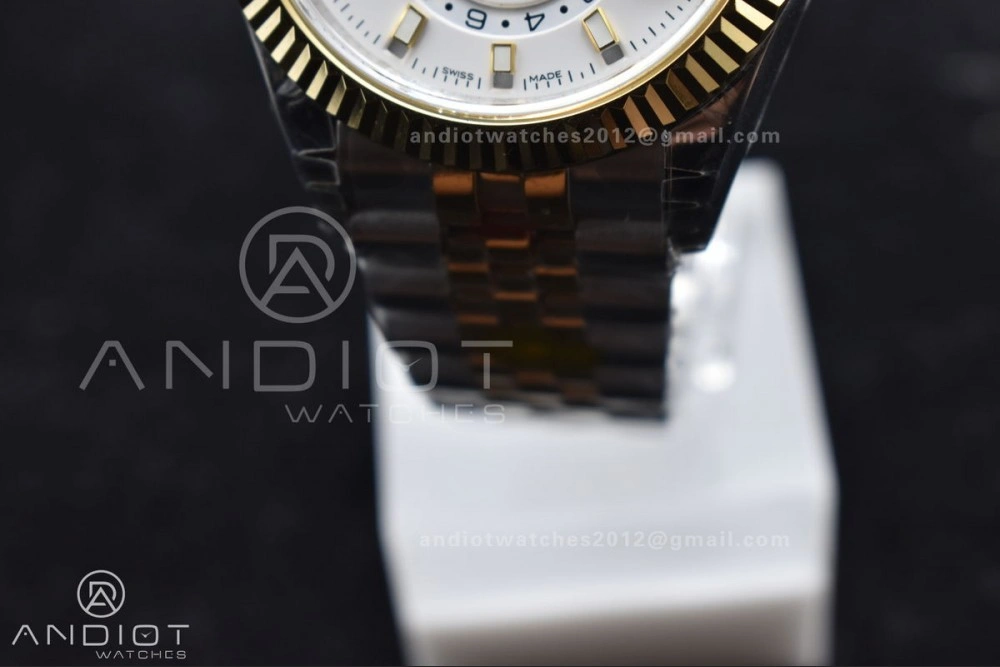 Skydweller SS YG Noob Best Edition White Dial On SS YG Bracelet A23J EasyCare 1113