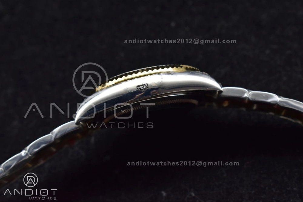 Skydweller SS YG Noob Best Edition YG Dial on SS YG Bracelet A23J Durable 1120