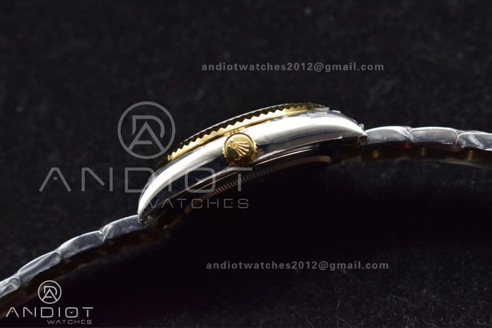 Skydweller SS YG Noob Best Edition YG Dial on SS YG Bracelet A23J Durable 1120