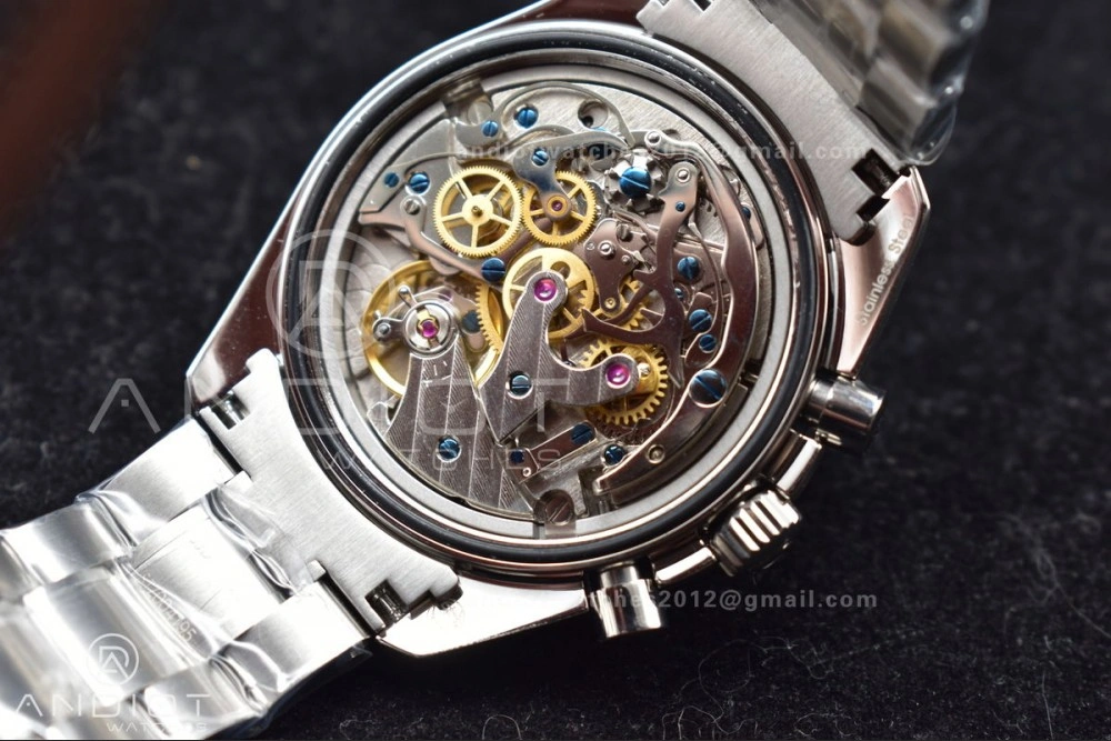 Speedmaster MoonWatch OMF SS Sapphire Crystal Black Dial on SS Bracelet Manual Winding Chrono Movement with Transparent Back Effortless 1121