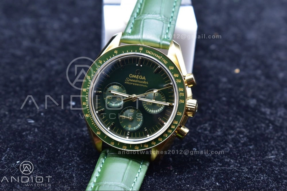 Speedmaster Moonwatch in Moonshine Gold YG RMF Best Edition Green Dial on Green Leather Strap Manual Chrono Attractive 460