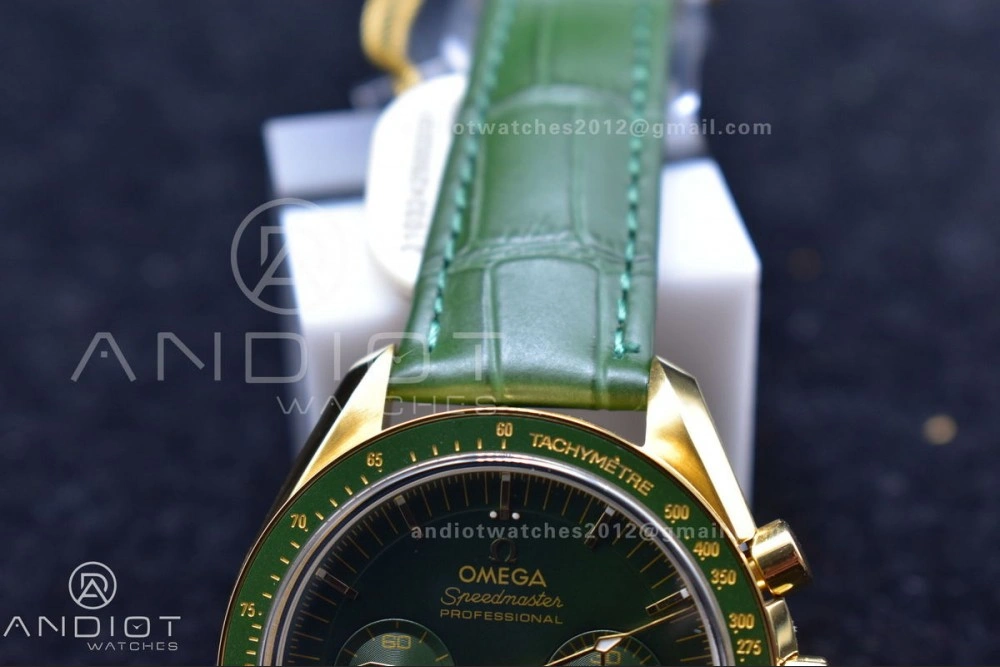 Speedmaster Moonwatch in Moonshine Gold YG RMF Best Edition Green Dial on Green Leather Strap Manual Chrono Attractive 460