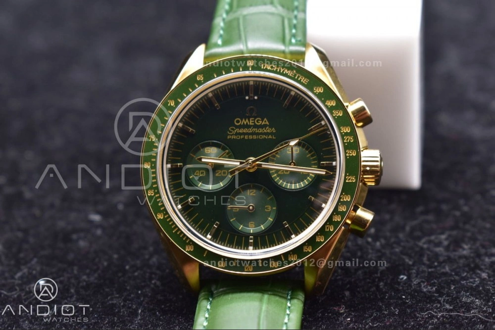 Speedmaster Moonwatch in Moonshine Gold YG RMF Best Edition Green Dial on Green Leather Strap Manual Chrono Attractive 460