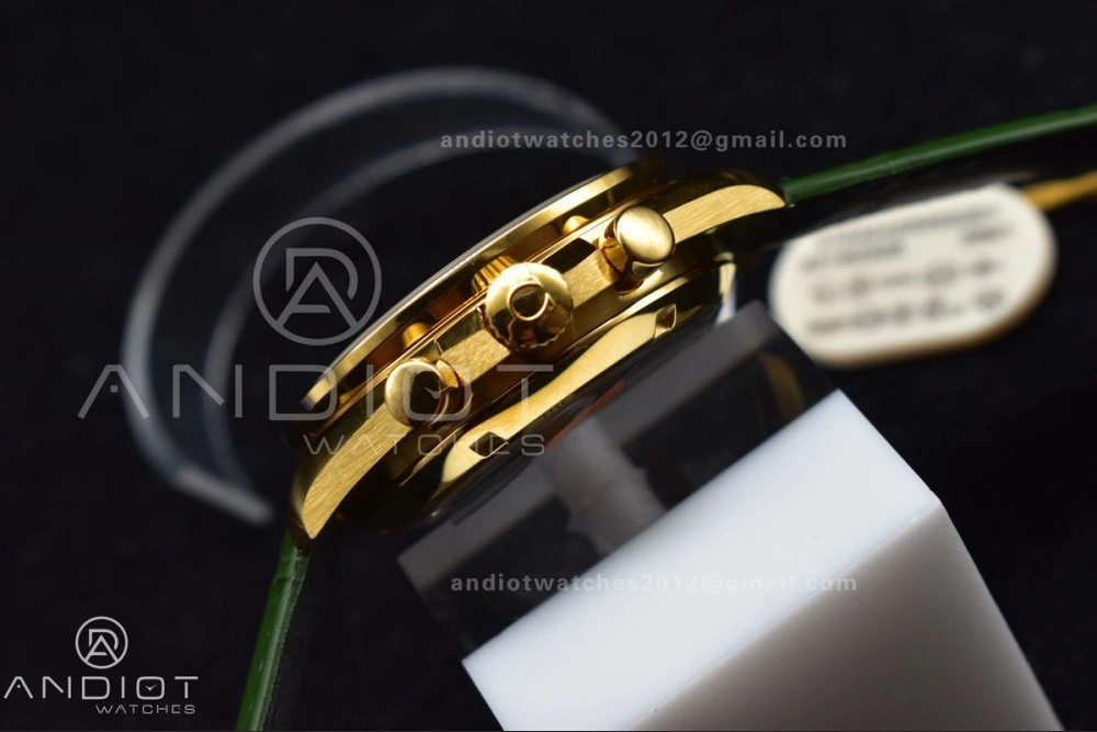 Speedmaster Moonwatch in Moonshine Gold YG RMF Best Edition Green Dial on Green Leather Strap Manual Chrono Attractive 460