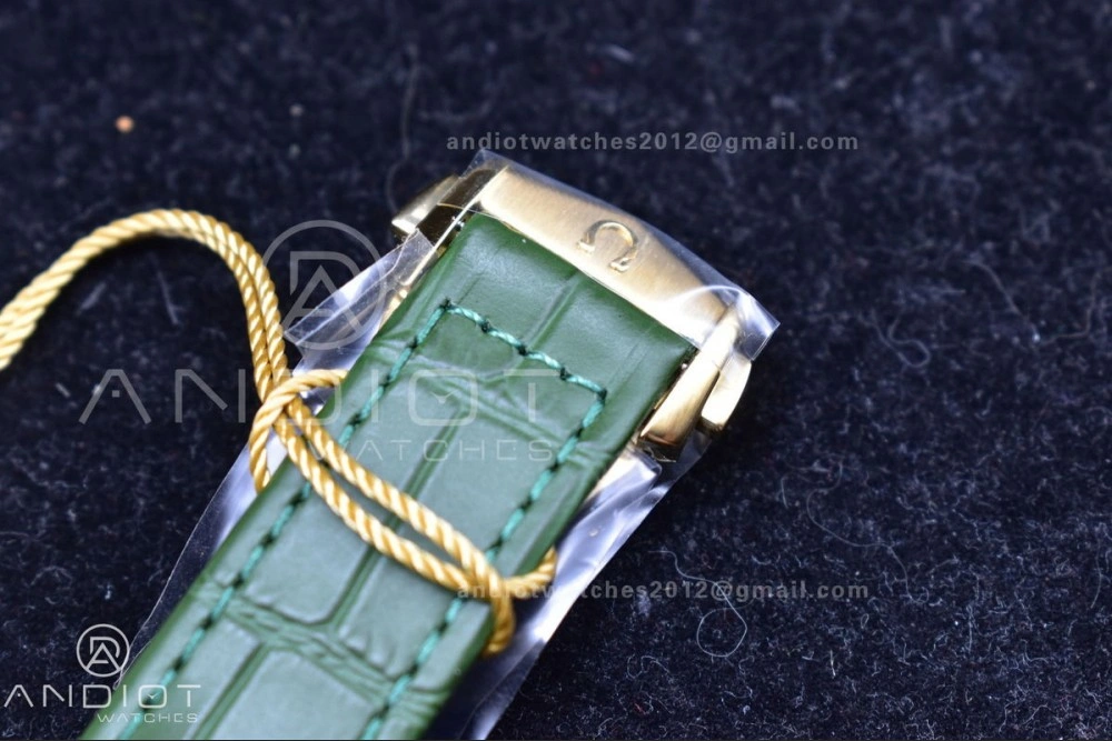 Speedmaster Moonwatch in Moonshine Gold YG RMF Best Edition Green Dial on Green Leather Strap Manual Chrono Attractive 460