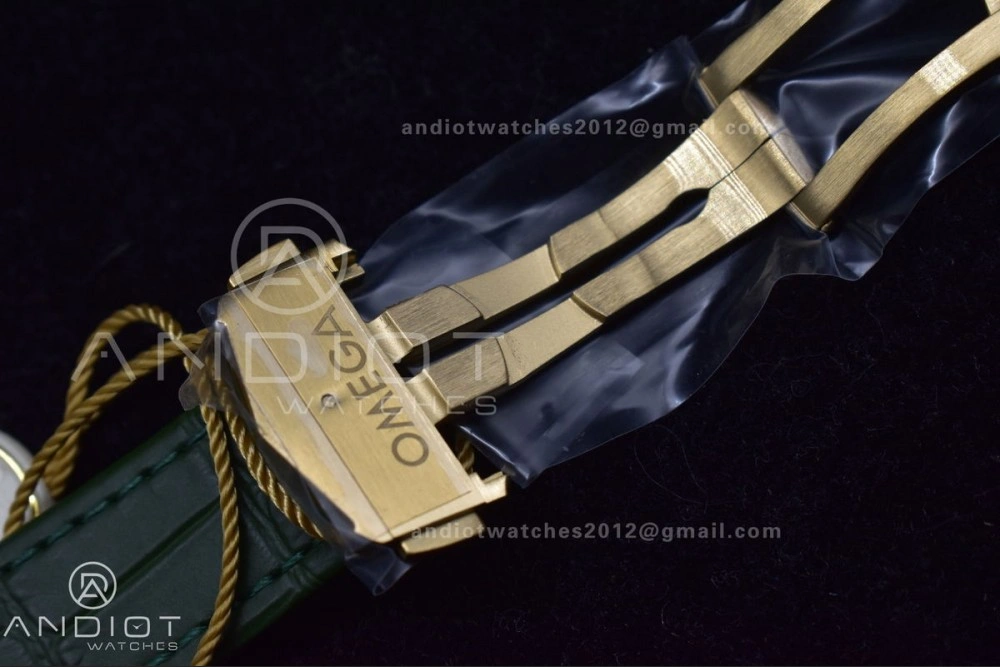 Speedmaster Moonwatch in Moonshine Gold YG RMF Best Edition Green Dial on Green Leather Strap Manual Chrono Attractive 460